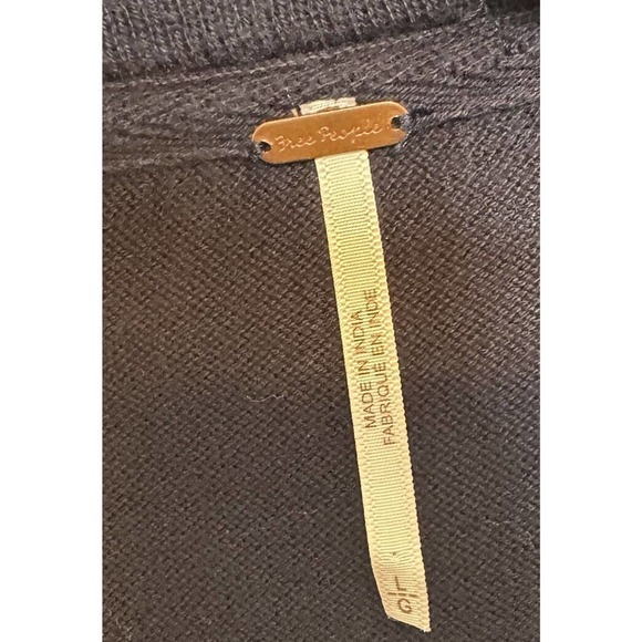 Free People Light Magic Henley Balloon Sleeve Top Women's Black Size S *flaw - Picture 8 of 8